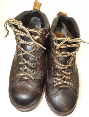 Dr. Martens 8287 Boots ?Made In England Soles Bouncing  display picture 1