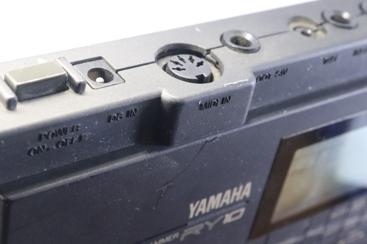 YAMAHA リズムプログラマー　RY10 Yamaha RY10 Drum Machine / Rhythm Programmer (1992) Demo