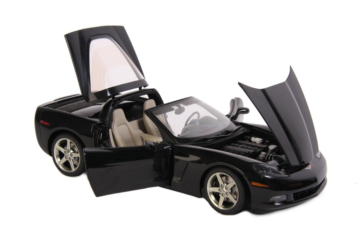 Autoart: CHEVROLET CORVETTE C6 COUPE Black LIMITED EDITION Autoart: CHEVROLET CORVETTE C6 COUPE Black LIMITED EDITION