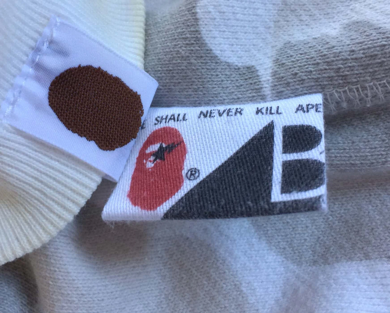 A BATHING APE (BAPE) Felpa con cappuccio OG Bape Split mimetica full zip Spellout