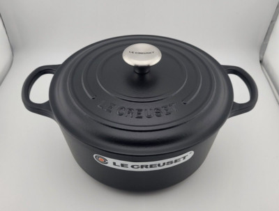 値下げ♡新品 LE CREUSET 22 Le Creuset Dutch Oven #22 Signature - 3.5 Qt - Matt Black Licorice