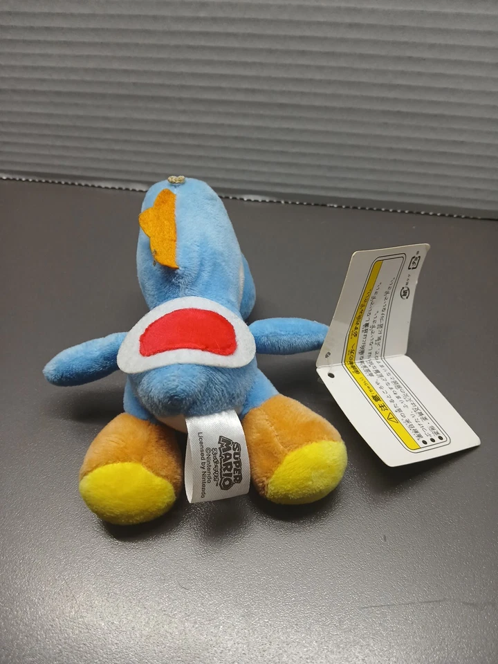 SUPER MARIO NINTENDO LICENCIA OFICIAL 5" Azul YOSHI LLAVERO PELUCHE Nuevo Foto 3 de 4