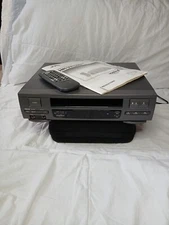 JVC HR-VP54U VCR Plus Hi-Spec Drive 4 Head With Remote& Manual-For Parts Only