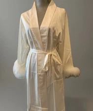 RARE House of Harlow Ivory Robe Satin W/Feather Cuffs ( Removable) & 2 Pockets