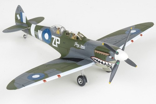 AA29201 Corgi Spitfire T.Mk 9 1/72 Model Grey Nurse Biggin Hill Heritage Hangar - Picture 2 of 2