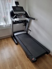 ProForm Pro 5000 Treadmill Low Mileage 713km/27 workouts Incline/Decline | iFit 