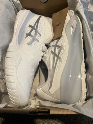 Asics Women's Gel-Resolution X Shoes. White. Size 6.5