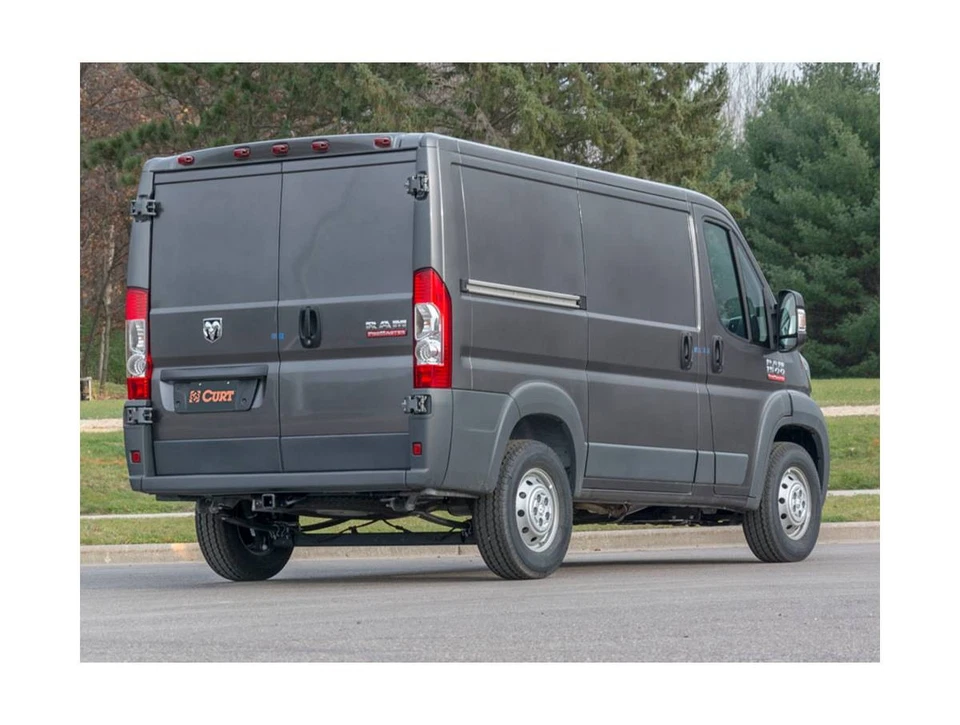 Curt Class 3 Hitch 2" Fits Select Ram ProMaster 1500, 2500, 3500 5,000 lbs. GTW Foto 2 de 4