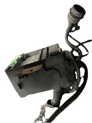 E30 BMW 325i Main Fuse Box Control Unit 1987-1991 3-series OEM
