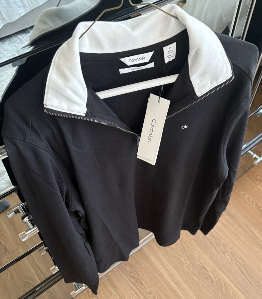 Suéter Calvin Klein Para Hombre Negro Cuarto Cremallera Pequeño Tacto Líquido Nuevo con Etiquetas Foto 2 de 4