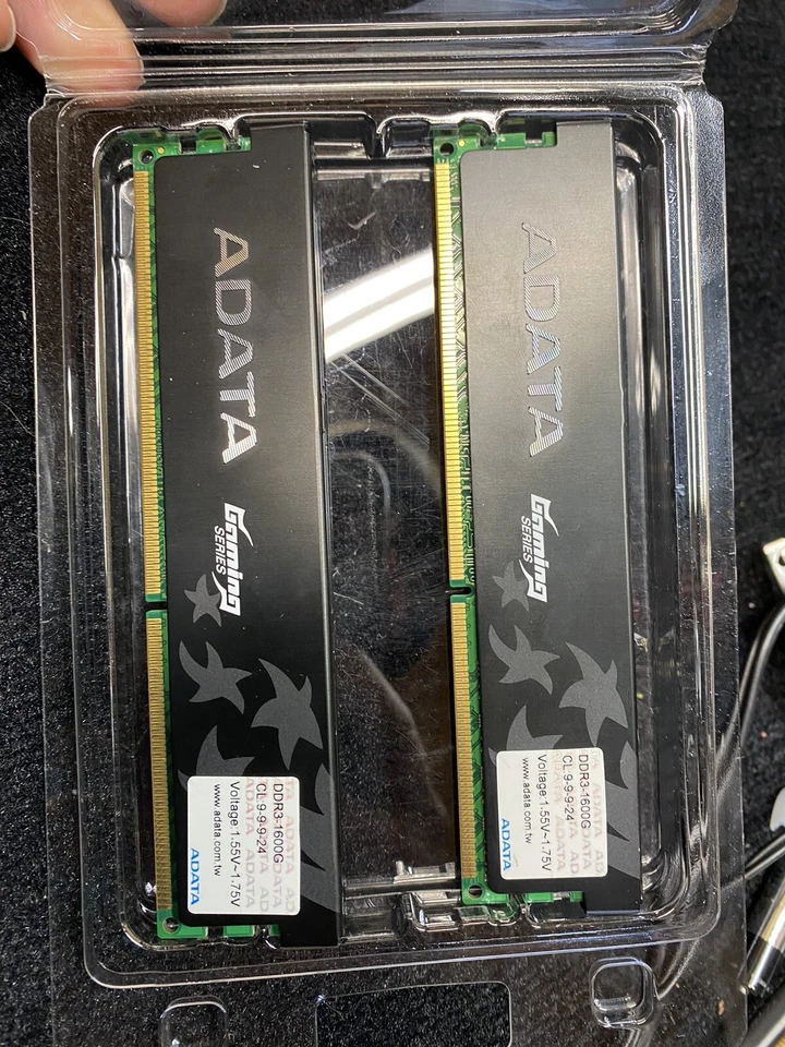ADATA 4GB (2x2GB) DDR3-1600 PC3-12800 GAMING SERIES AX3U1600GB2G9-2G - Image 2 of 4