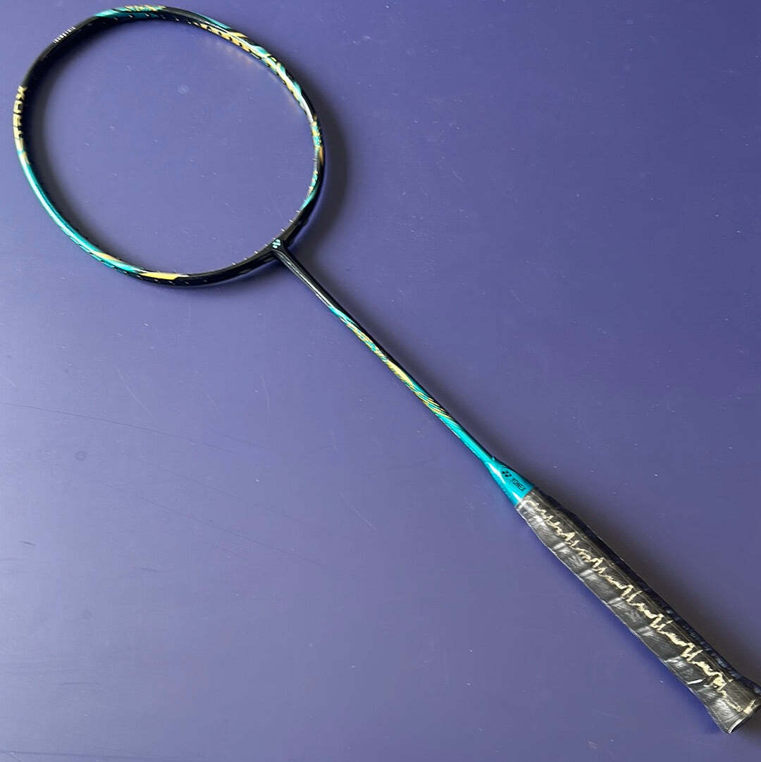 Yonex Astrox 88 S PRO 83 Grams Badminton Racket 4u g5