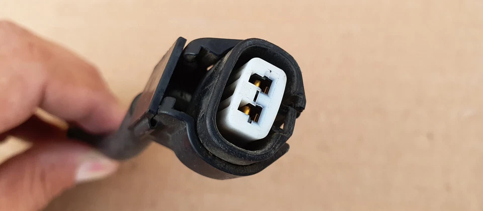 Lexus LS430 2001-2006 Cable Control Deslizante Sensor ABS Cableado Delantero Derecho Foto 3 de 4