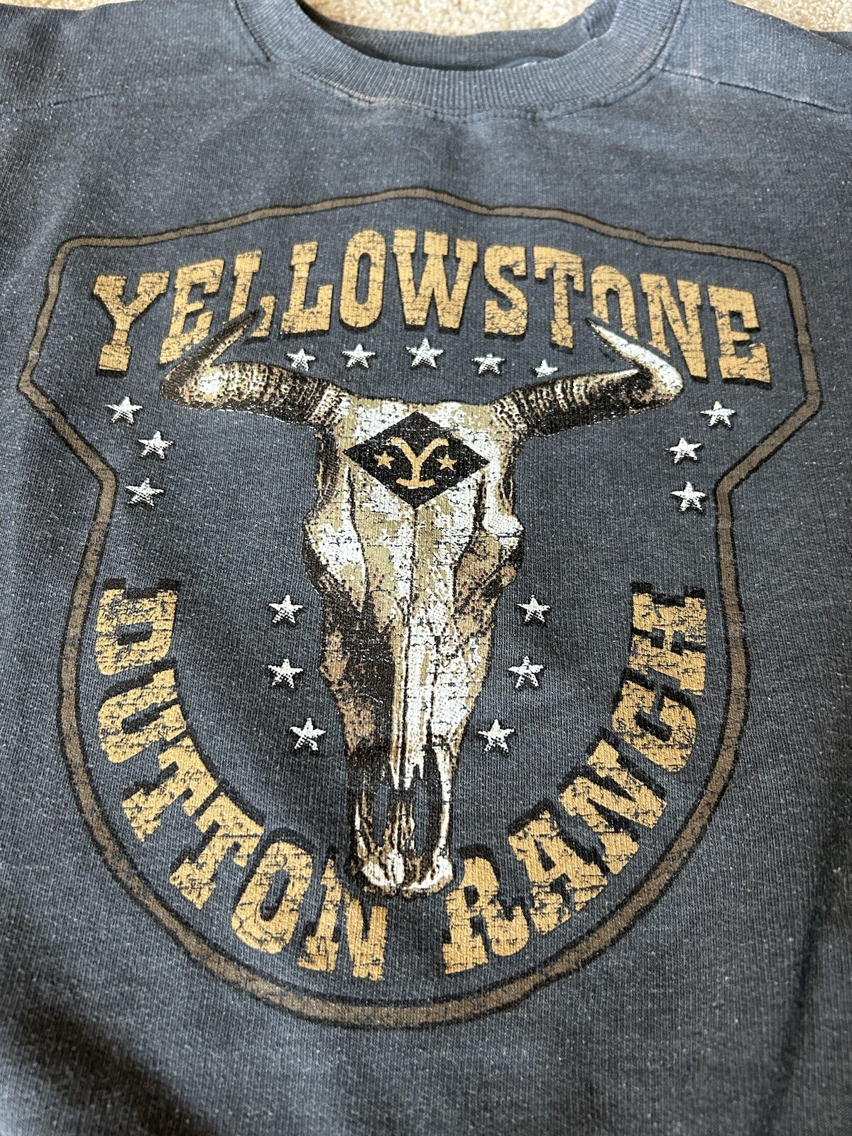 Yellowstone Dutton Ranch Gray Paramount Graphic S… - image 2