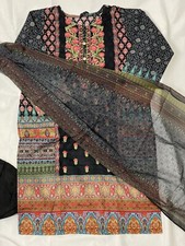 Pakistani little girls embroidery Soft lawn Kameez shalwar size 32 7 years