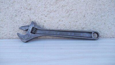 Deux clefs à molette anciennes - Clé à molette (9189583