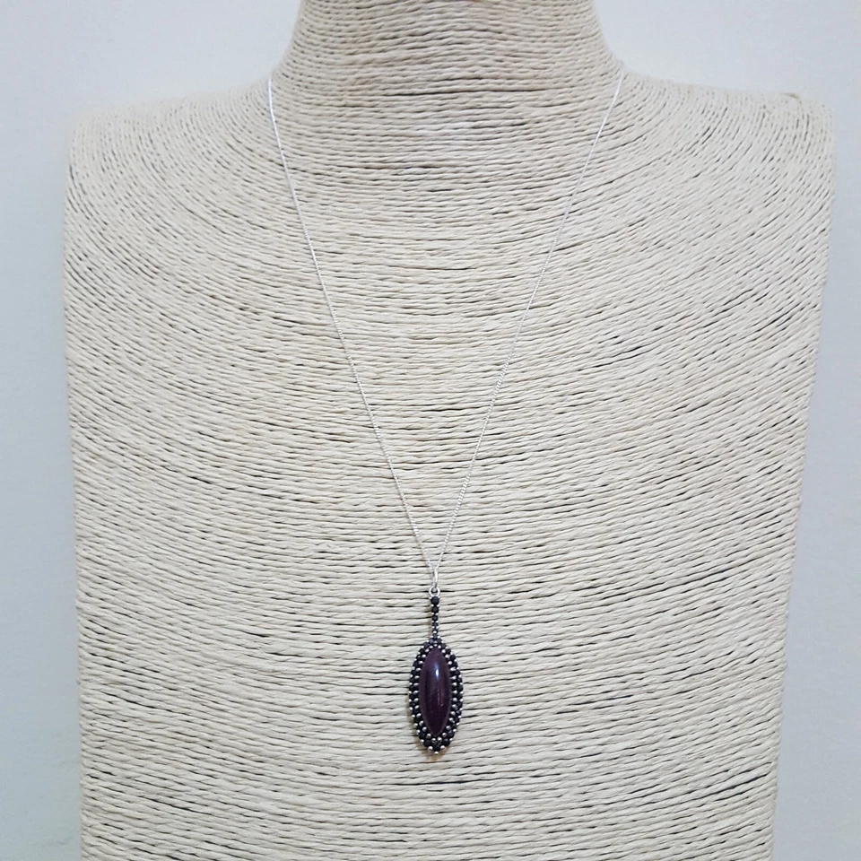 Collar Bernhard Conradt de plata de ley 925, rubí natural y zafiros negros Foto 2 de 4