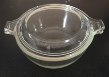 VTG PYREX CLEAR 10 OZ. INDIVIDUAL CASSEROLE DISH #018 w/ LID  #680-C-10 (5 Avai)