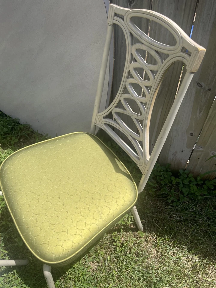 Vintage Meio Século Conjunto de Dinette Fórmica Redonda ***SOMENTE RETIRADA LOCAL*** - Imagem 3 de 4