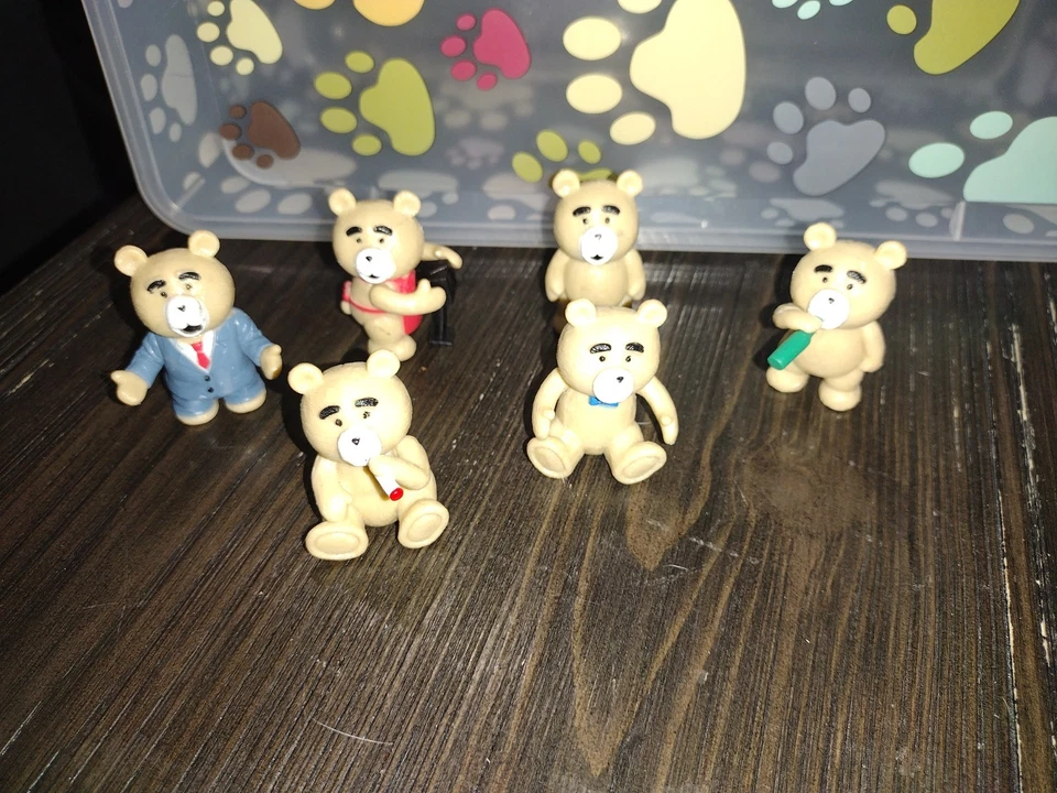 Paquete de 6 figuras Ted - Divertido oso de peluche película juguete de regalo coleccionable Foto 4 de 4