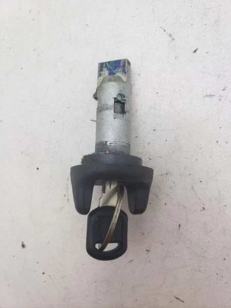 Interruptor de encendido I-beam eje delantero solo se adapta a camioneta Chevrolet 3500 98-02 386157 Foto 2 de 4