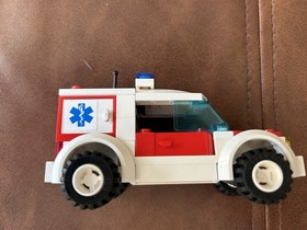 LEGO City: Doctor's Car (7902) - 100% Complete w/ Manual - Used Retired No Box