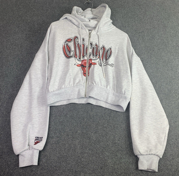 Chicago Bulls Cropped Hoodie Jacket Women's SMALL Grey Zip NBA Basketball Ladies