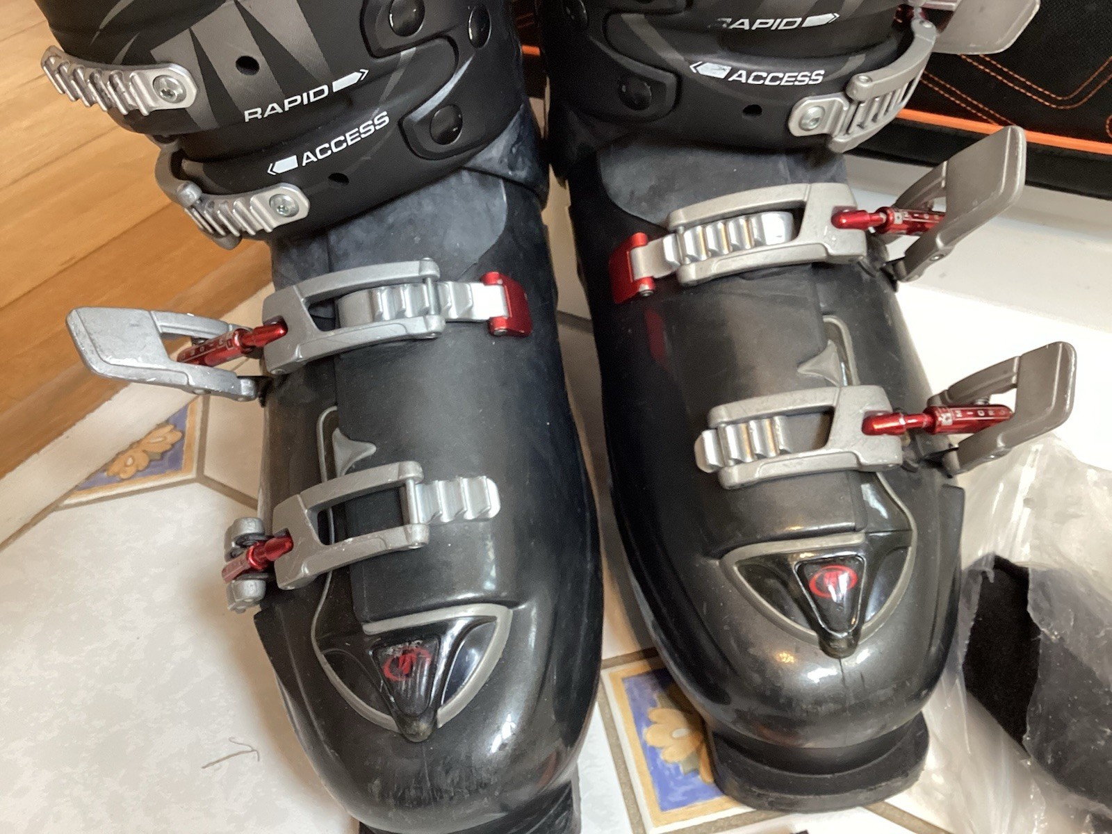 SALOMON TECNICA DABLO X9 SCARPONI DA SCI UOMO CON BORSA TAGLIA UK 10 X 10 5 290 X 295