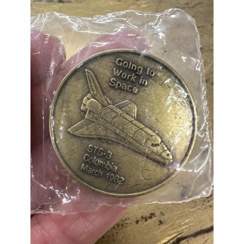 Vintage NASA 1982 Columbia  STS-3 Coin
