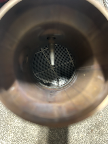 VW Crafter 14-17 Diesel Particulate Filter 2.0 TDI DPF 2E0131723C / 2E0253059B - Picture 2 of 7
