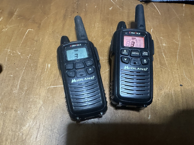 Midland X-TALK Analog PMR Portable/Handheld Two-Way Radio Pair Black