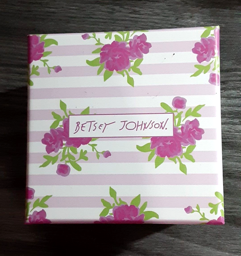 NUOVI BETSEY JOHNSON Orecchini Dragonfly Strass Borchie Insetto Scintillante Nuovi con scatola - Foto 6 di 7