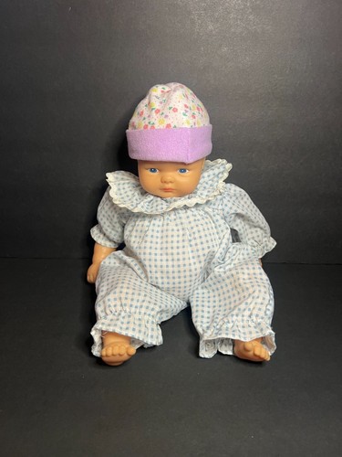 Vintage Hong Kong City Toys #683010 Weichkörper Baby Puppe mit 2 Outfits & Decke 12 Zoll - Bild 2 von 12
