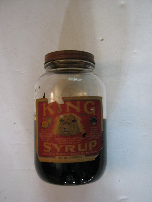 VINTAGE RARE KING SYRUP GLASS JAR WITH ORIGINAL METAL LID BALTIMORE, MD