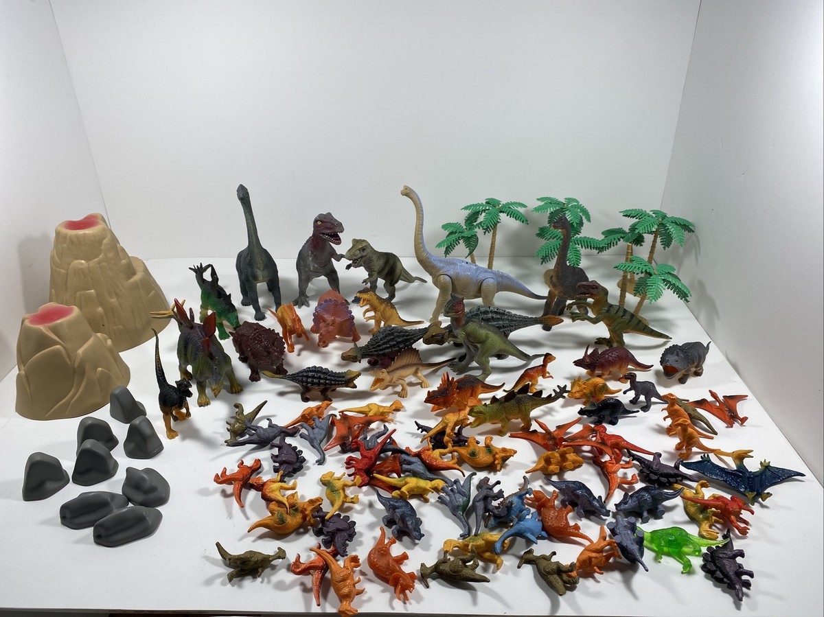 Toys R Us Animal Planet Dinosaurs Prehistoric Figures Set With Extras 93 