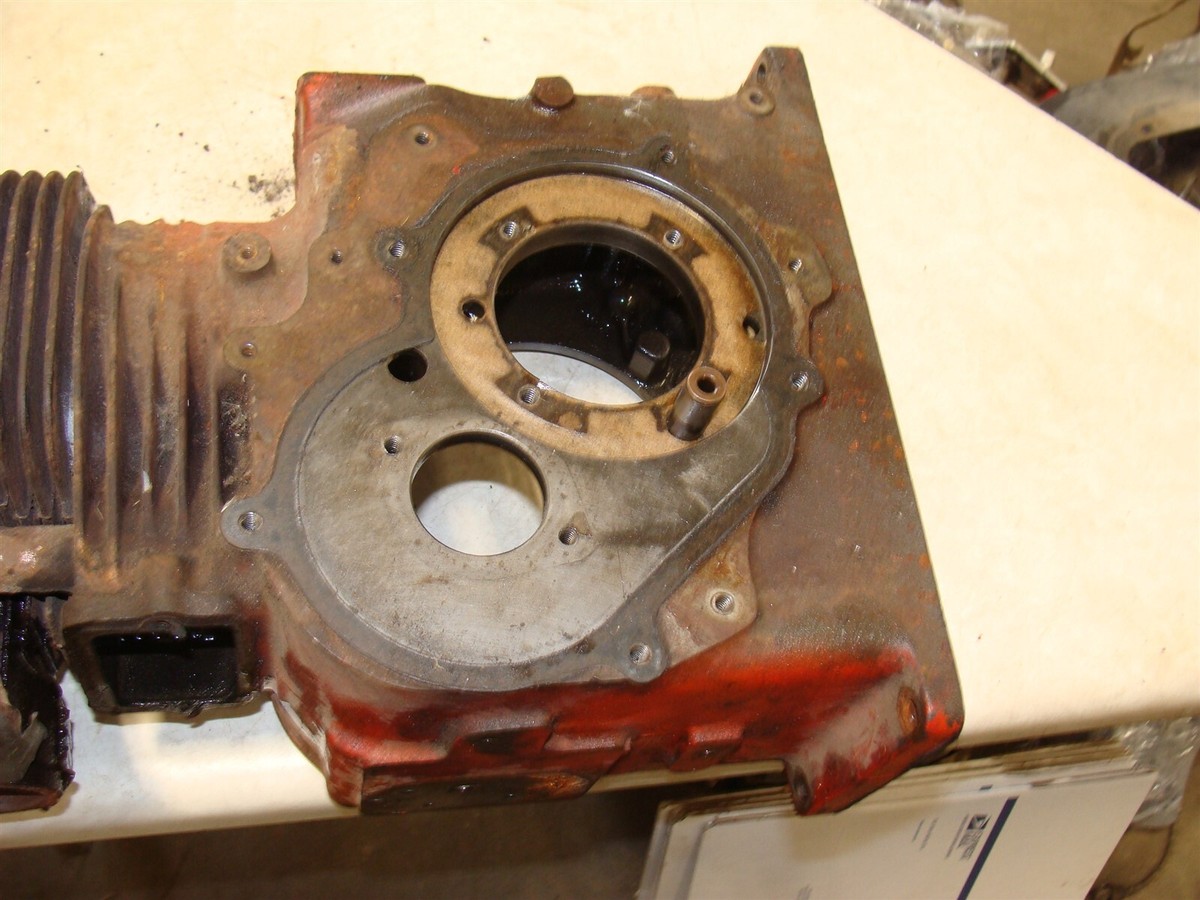 TORO Briggs & Stratton 16hp 326437 crankcase cylinder block engine