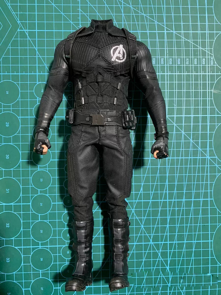 Hottoys HT MMS488 1/6 Black Captain America Action Figure Body
