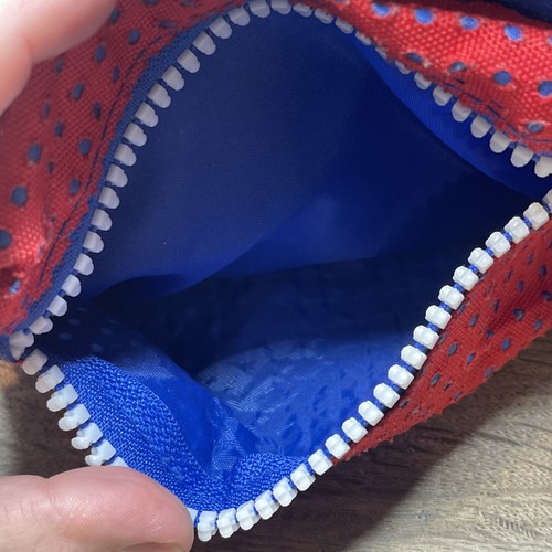 Borsa marca Converse marsupio rosso bianco blu tracolla pois usata - Foto 7 di 8