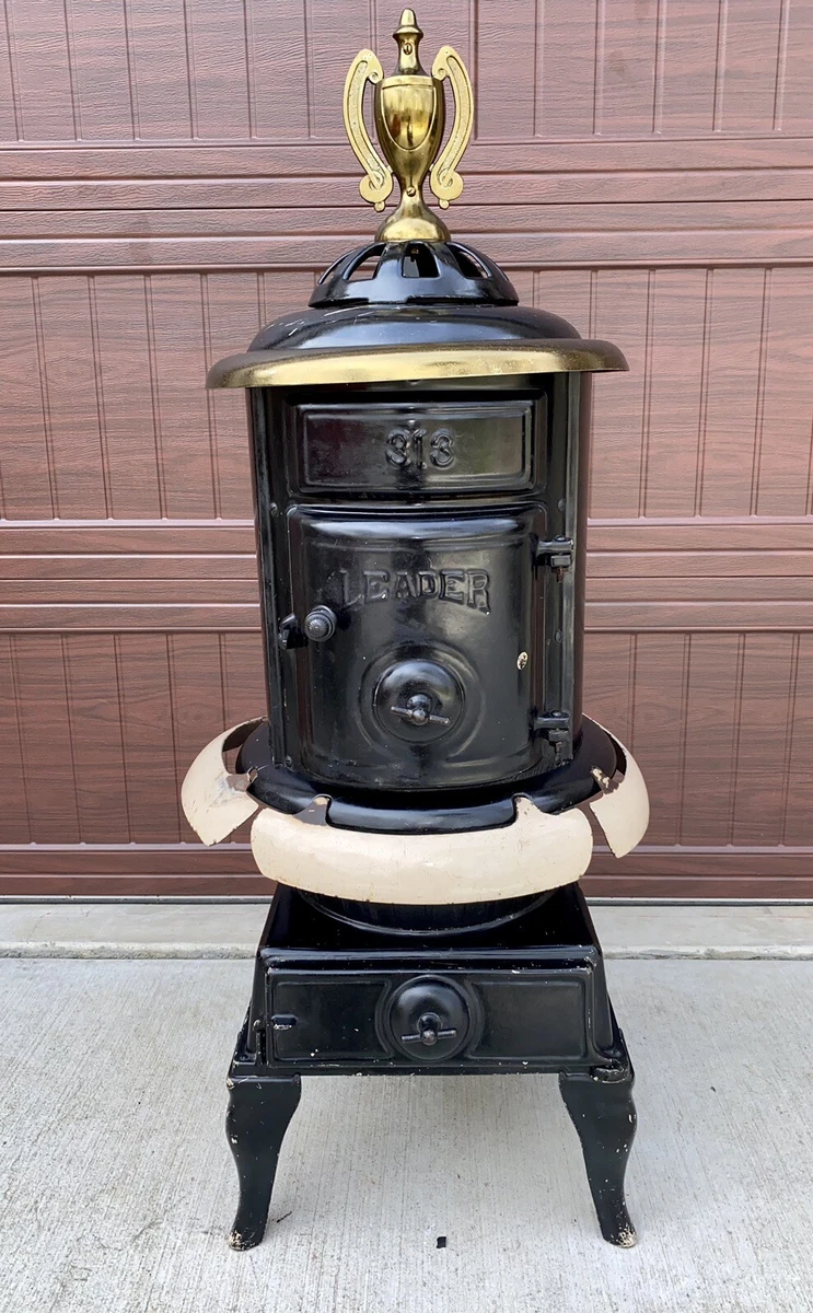 Antique Cast Iron Leader 313 Coal/Wood Burning Parlor Stove | eBay