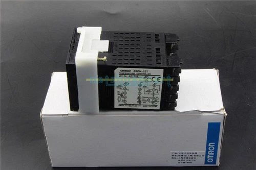 1PCS NEW Omron E5CN-C2T 100-240VAC Temperature Controller