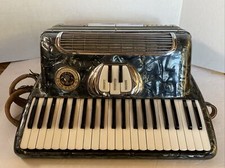 Vintage Italy Lo Duca Bros Milwaukee WI Accordion Petite Console
