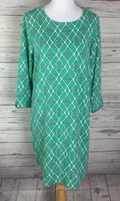 Crown & Ivy Women’s Green White Diamond Print Stretch Knit Shift Dress Size L