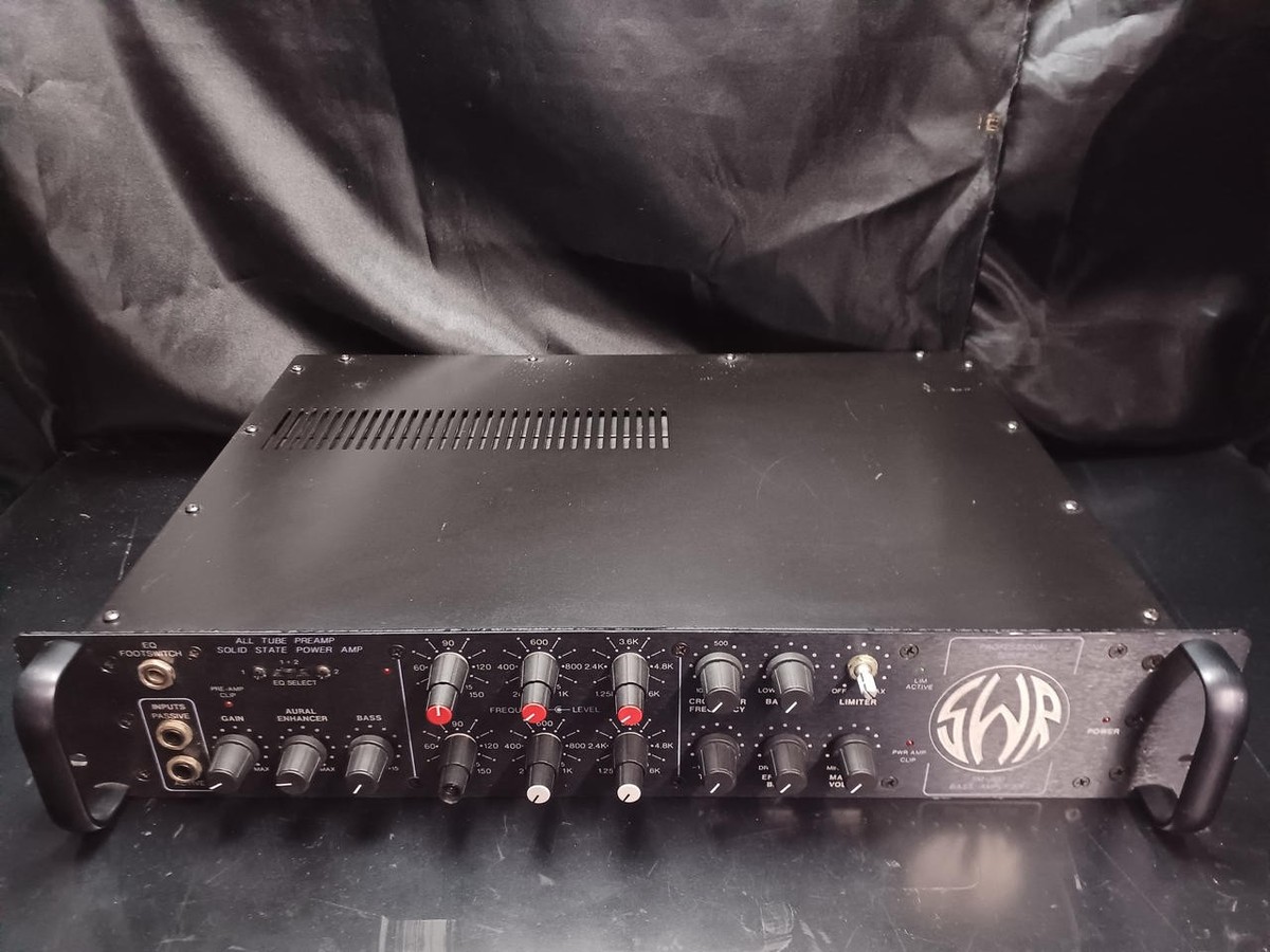 SWR SM-900 Professional Bass Head Amplifier AC100V Used Tested w