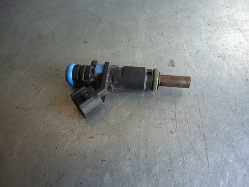 Opel Astra J Einspritzventil 55562599 1.6 85kW A16XER 79436