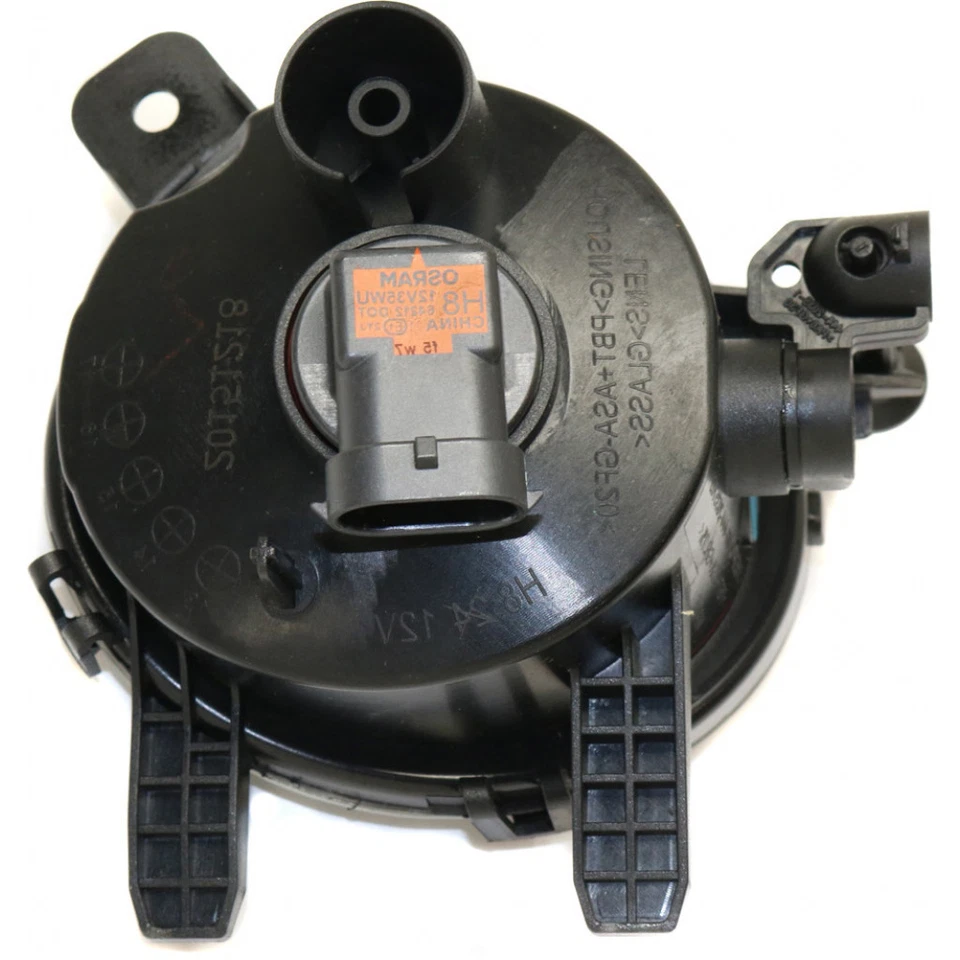 Faro antiniebla lado del conductor para BMW 330e 2016 | sedán | halógeno | CAPA | BM2592142 Foto 2 de 4