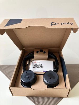 Poly Voyager Focus 2 Bluetooth Headset USB BT700C