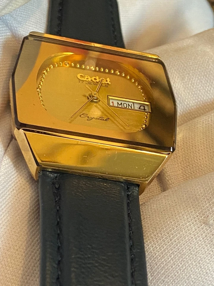 Cristal Cadete Vintage 2137 Automático 17 Joyas Día-Fecha Esfera Dorada Foto 2 de 4