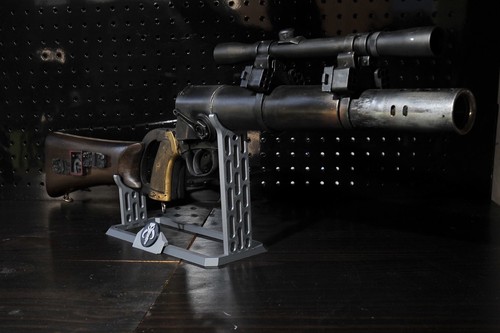 Garf Trader: Soporte de exhibición Boba Fett ESB EE-3 Carabina Rifle Portafle Star Wars - Imagen 3 de 5