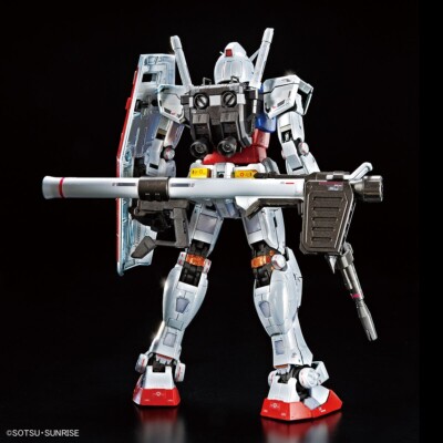 MG 1/100 Gundam Base Limited RX-78-2 Gundam Ver.3.0 Titanium