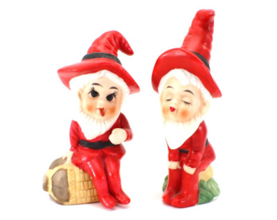 Brinns Christmas ELF GNOME Set of 2 Male & Female Kissing w Beards 1970s Vintage